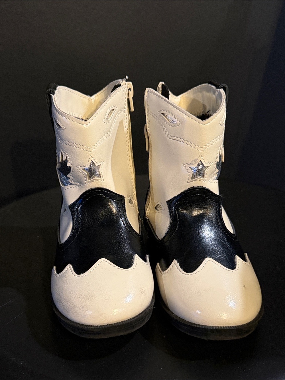 Zara Kids Western Star Leather Cowboy Boots in Cream and Black